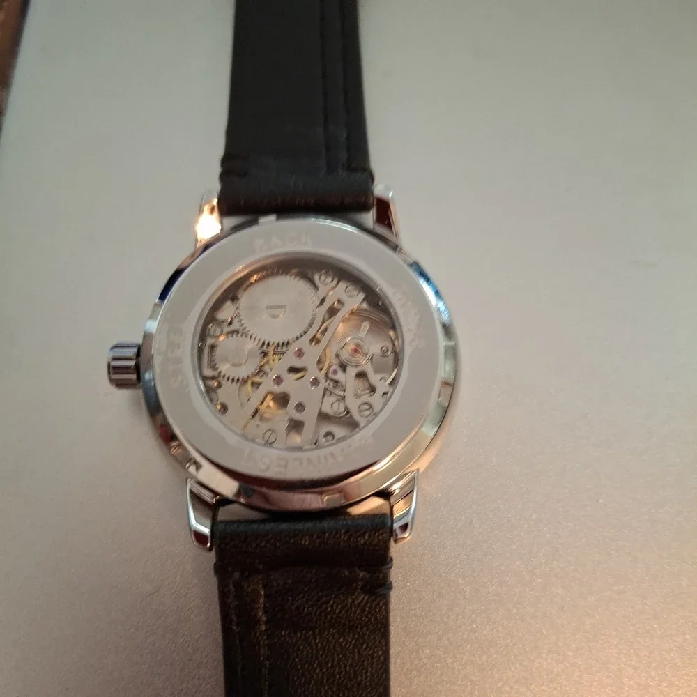 Forsining T-Winner Mens Watch. Silvertone,Mechanical Hand Wind,Black Band.